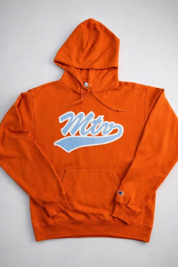 WhatsApp Image 2026-05-20 at 08.52.01 (1) Champion MTNS Hoodie NCAA Naranja Premium