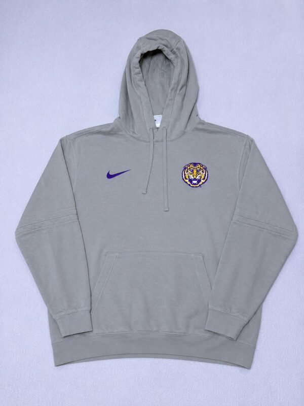 WhatsApp Image 2026-05-23 at 14.42.34 (11) Nike LSU Tigers Hoodie NCAA Talla XL