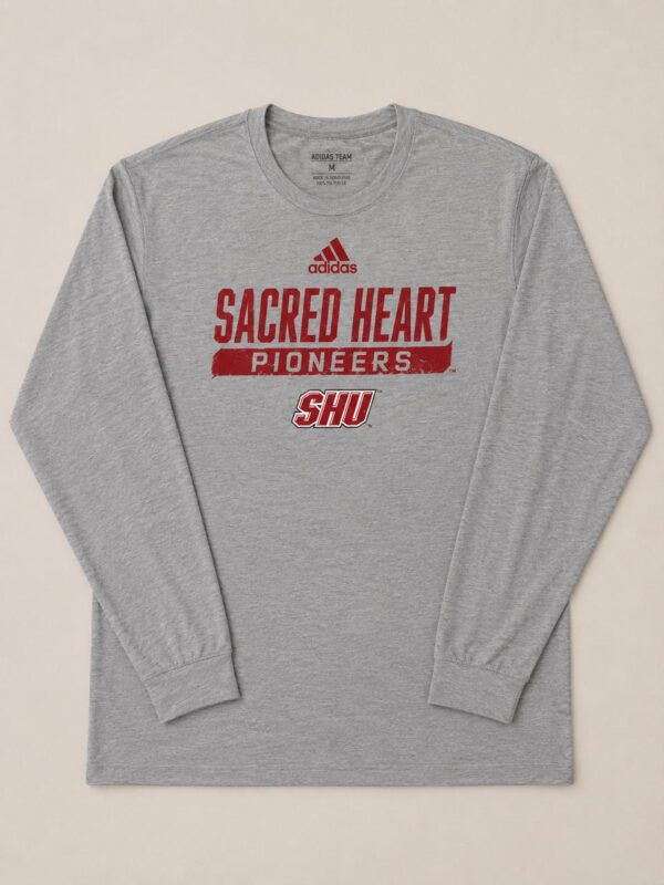 WhatsApp Image 2026-05-23 at 15.56.21 (22) Adidas Sacred Heart Pioneers Long Sleeve NCAA Talla XXL