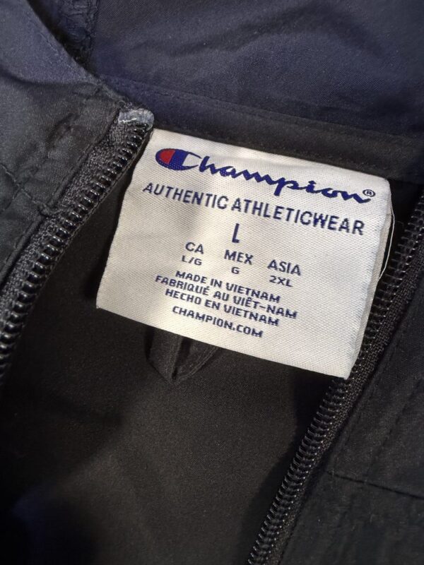 BING-RV-L-001-3 Rompevientos Champion Binghamton Bearcats Negro