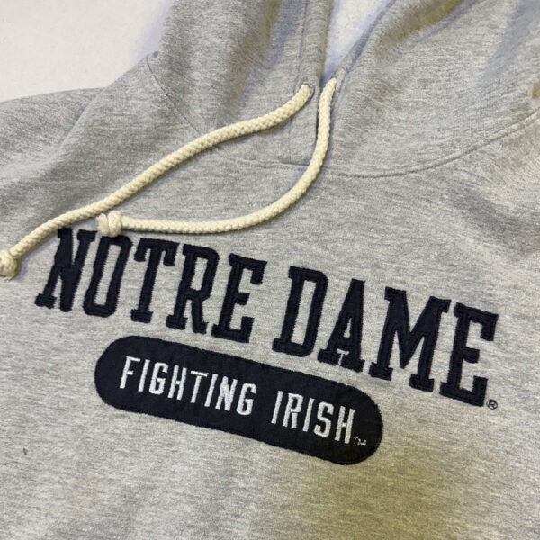 Sudadera Notre Dame Fighting Irish Gris - Talla L