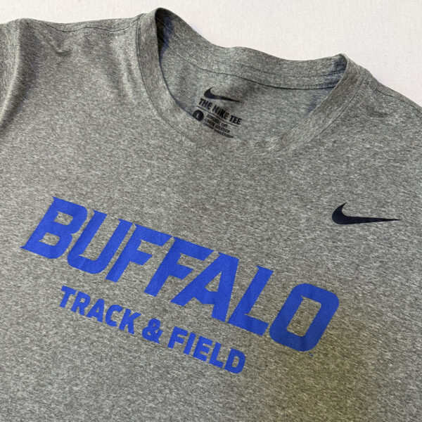 Buffalo Bulls Track & Field Nike Dri-Fit Tee - Talla L