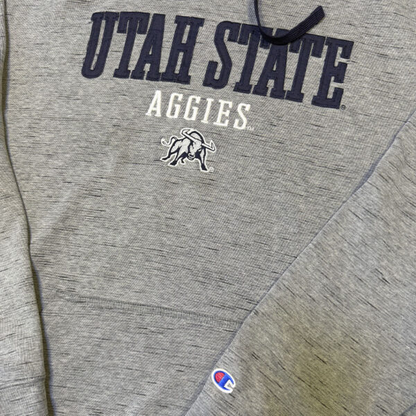 Utah State Aggies Hoodie XL - Champion1 Utah State Aggies Hoodie XL - Champion